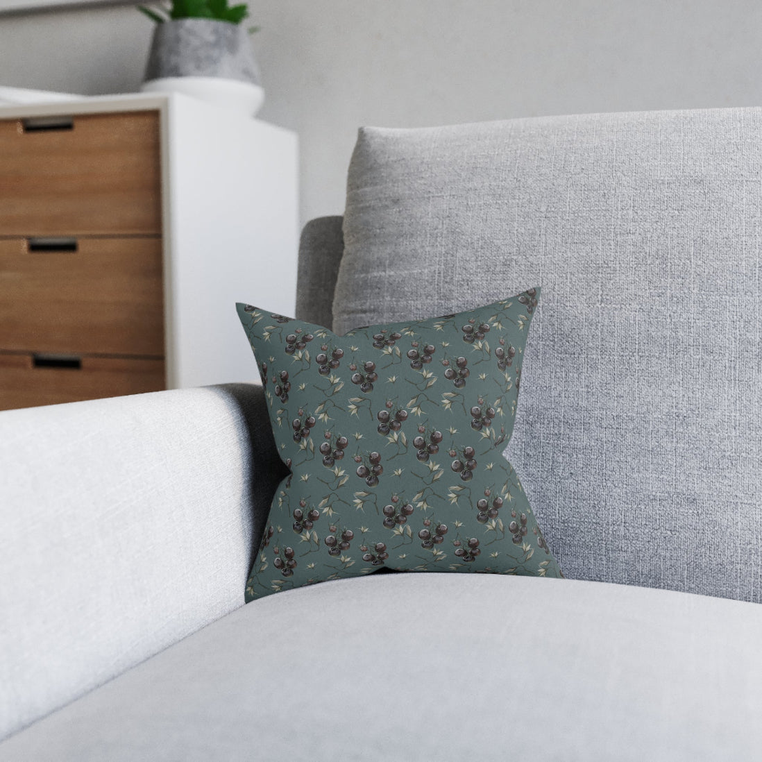 Tomato Cushion