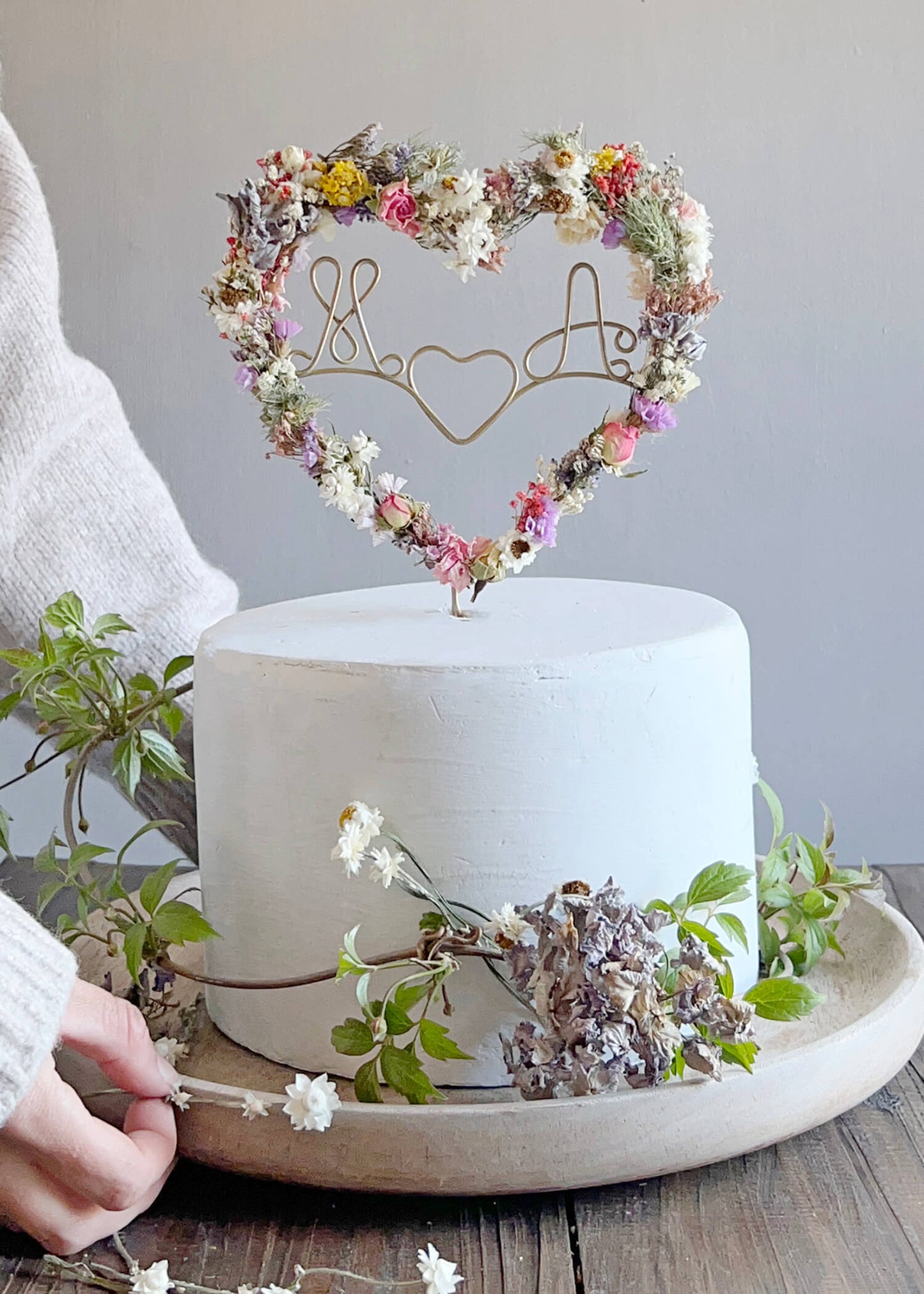 Pastel Dried Flower Heart Cake Topper