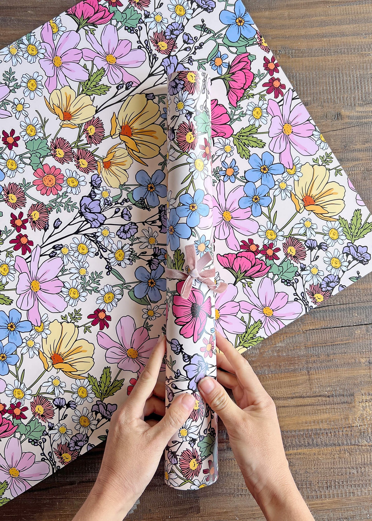 Wildflower Gift Wrap - 5 Sheets